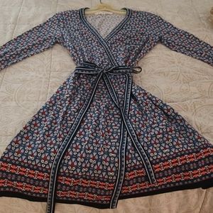 Wrap around dress above the knee